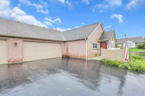 Other - 2018 Farmbrook Cir N, Grove City, OH 43123 photo 2 of 7