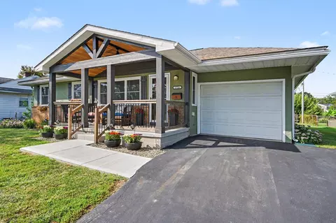 2754 Dennis Ln, Grove City, OH 43123