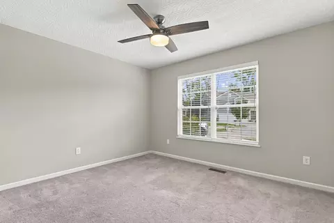Bedroom - 247 Jay Ct, Delaware, OH 43015 photo 3 of 6
