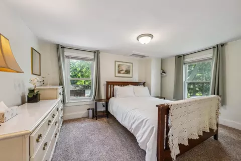 Bedroom - 98 Potter St, Delaware, OH 43015 photo 1 of 7