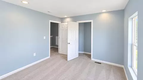 Bedroom - 575 Darius St, Marion, OH 43302 photo 1 of 3