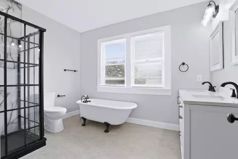 Bath - 519 E Main St, Hebron, OH 43025 photo 2 of 4