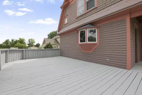 Exterior - 519 E Main St, Hebron, OH 43025 photo 5 of 9