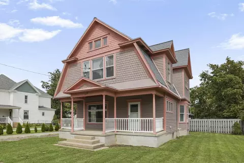 Exterior - 519 E Main St, Hebron, OH 43025 photo 3 of 9