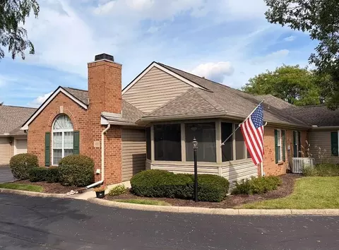 465 Chardonnay Ln, Lewis Center, OH 43035