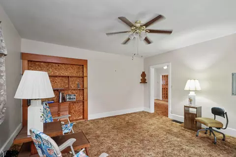 Living - 114 Enterprise St, Edison, OH 43320 photo 4 of 4