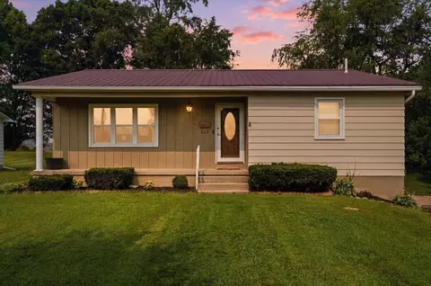 605 Snyder Dr, Loudonville, OH 44842