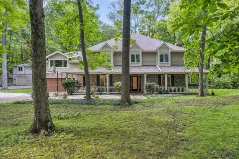 5101 Hawthorne Valley Dr, Westerville, OH 43082