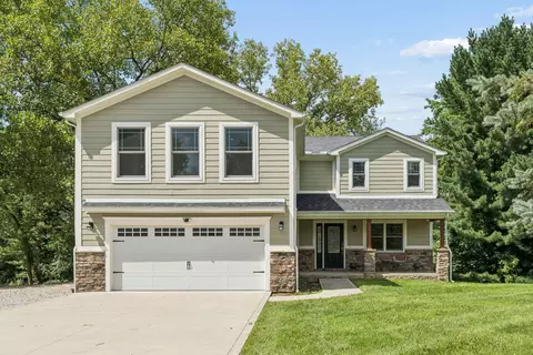 251 Needles Dr SW, Pataskala, OH 43062