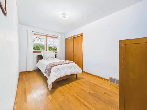 Bedroom - 914 Rutter Ave, Lancaster, OH 43130 photo 7 of 13