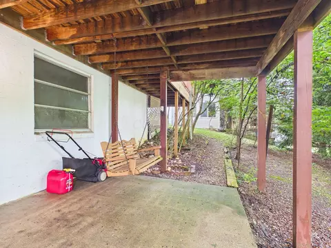 Exterior - 914 Rutter Ave, Lancaster, OH 43130 photo 9 of 14