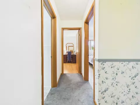 Entry Way - 914 Rutter Ave, Lancaster, OH 43130 photo 2 of 4