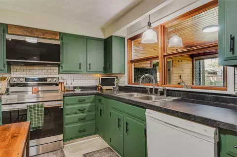 Kitchen - 106 8th St, Prospect, OH 43342 photo 5 of 5