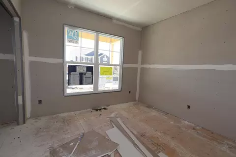 Bedroom - 540 Creekside Loop S, Pataskala, OH 43062 photo 1 of 3