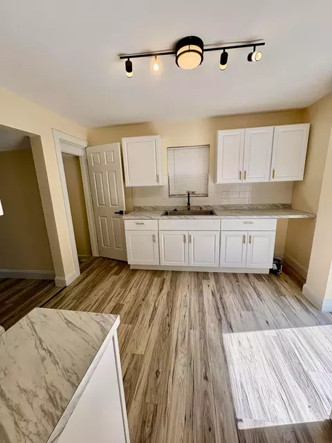 Kitchen - 1811 Hillside Ave, Springfield, OH 45503 photo 2 of 2
