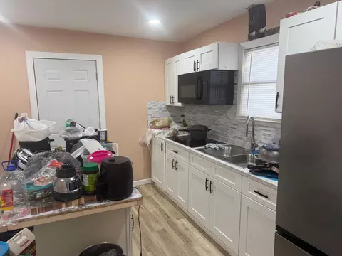 Kitchen - 1602 Prospect St, Springfield, OH 45503 photo 1 of 1