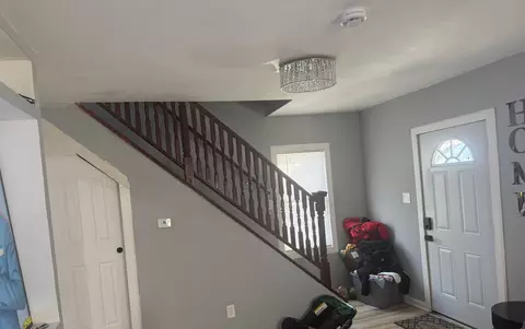 Entry Way - 1602 Prospect St, Springfield, OH 45503 photo 1 of 2