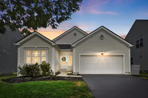 5922 Bucksburn Dr, Galloway, OH 43119