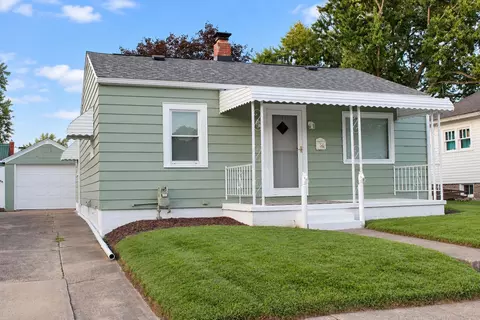 1221 Seborn Ave, Zanesville, OH 43701