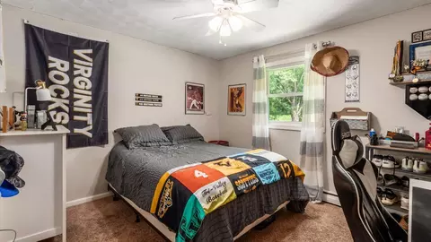 Bedroom - 4280 Red Bud Rd, Dresden, OH 43821 photo 5 of 8