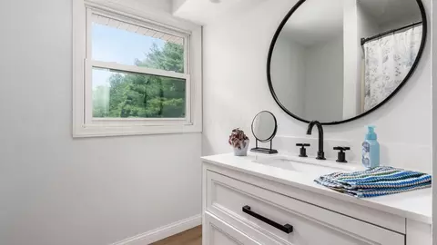Bath - 4280 Red Bud Rd, Dresden, OH 43821 photo 2 of 2