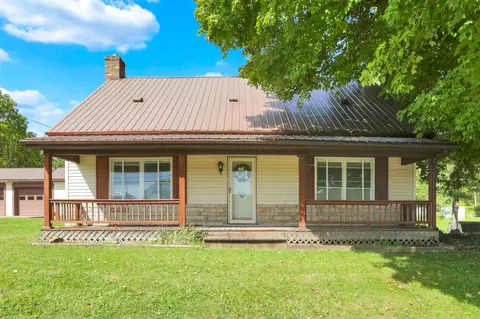 19460 State Route 180, Laurelville, OH 43135