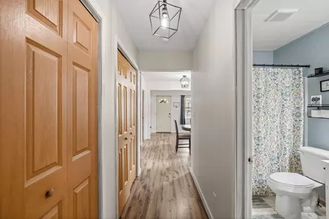 Entry Way - 121 Fairview Blvd, Circleville, OH 43113 photo 5 of 5