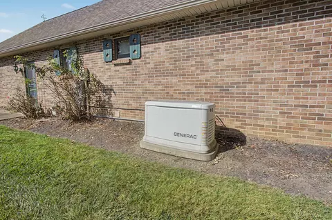 Exterior - 1792 Westminster Rd, Marion, OH 43302 photo 3 of 5