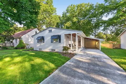 750 W 8th St, Marysville, OH 43040