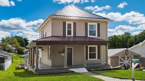 522 S Main St, New Lexington, OH 43764