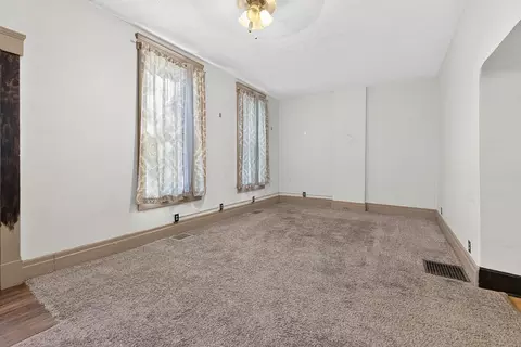 Living - 309 N Main St, De Graff, OH 43318 photo 2 of 10