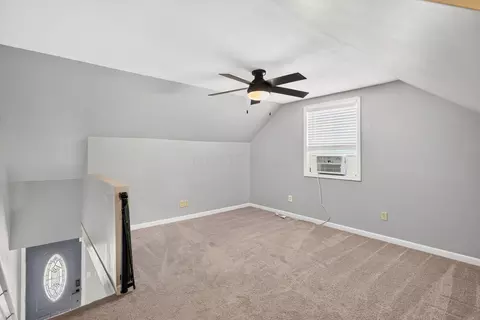 Entry Way - 16 E Mitchell St, Jackson, OH 45640 photo 1 of 1