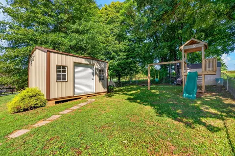 Exterior - 16 E Mitchell St, Jackson, OH 45640 photo 11 of 11