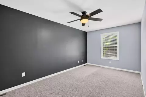 Bedroom - 16 E Mitchell St, Jackson, OH 45640 photo 5 of 10