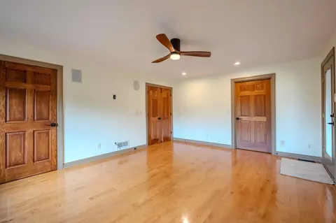 Bedroom - 7601 Perry Rd, Delaware, OH 43015 photo 1 of 9