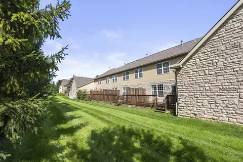 Exterior - 6214 Turvey Loop W, Dublin, OH 43016 photo 7 of 11