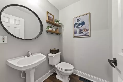 Bath - 6214 Turvey Loop W, Dublin, OH 43016 photo 1 of 4