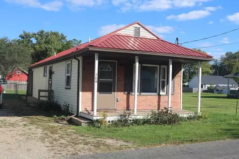 704 Broadway St, Mount Vernon, OH 43050