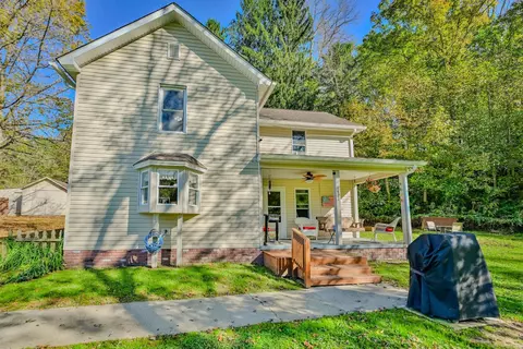 1422 State Road 56, New Marshfield, OH 45766