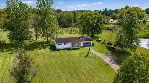 3640 Church Hill Rd, Zanesville, OH 43701