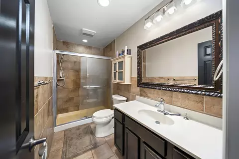 Bath - 6344 Post Rd, Dublin, OH 43017 photo 1 of 3