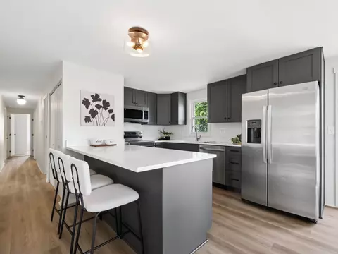 3200 Kingswood Dr, Grove City, OH 43123