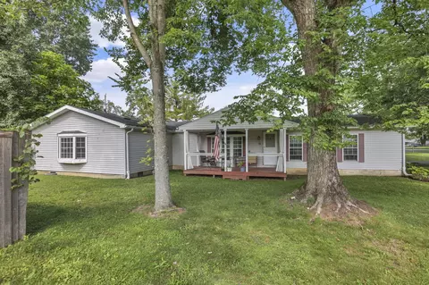 90 S Summit Ridge Dr SW, Reynoldsburg, OH 43068