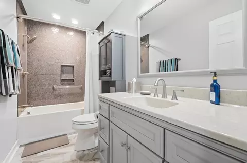 Bath - 5319 Killdeer Ct, Orient, OH 43146 photo 6 of 8