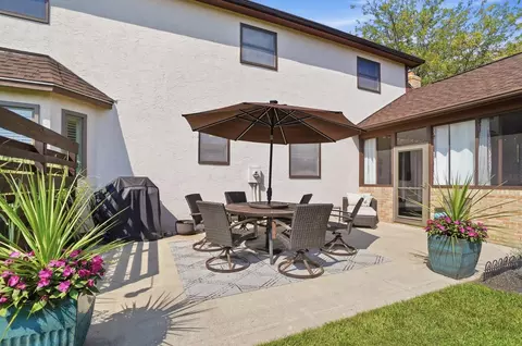 Exterior - 5319 Killdeer Ct, Orient, OH 43146 photo 8 of 12