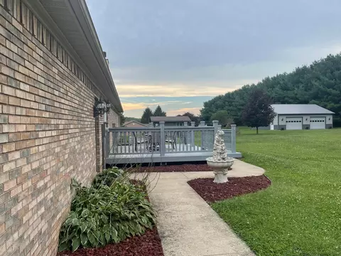 21181 Sycamore Rd, Mount Vernon, OH 43050