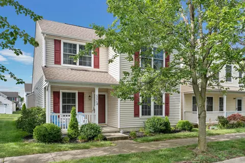 6296 Artesia Dr, Canal Winchester, OH 43110