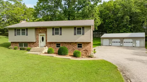 Exterior - 6908 Lemaster Rd, Athens, OH 45701 photo 2 of 9
