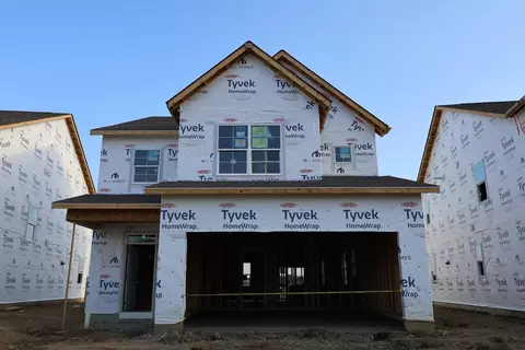 Exterior - 1122 Brittany Dr, Delaware, OH 43015 photo 1 of 1