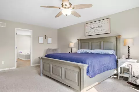 Bedroom - 553 Pagoda Loop, Delaware, OH 43015 photo 4 of 13